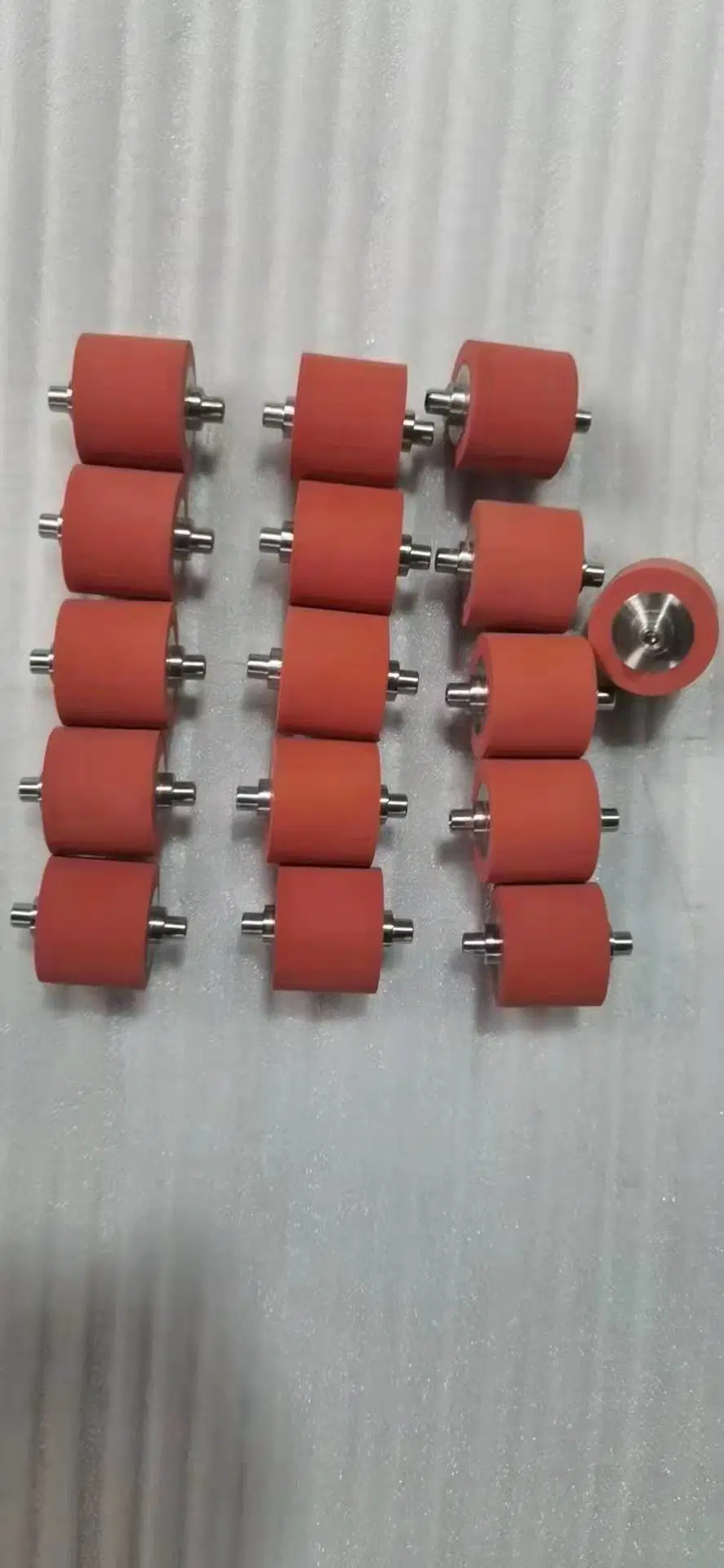 Polyurethane Rubber Roller Good Vibration Absorption Performance